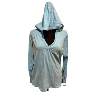 LIGHT BLUE FLORAL COLUMBIA LONG SLEEVE HOODED TOP